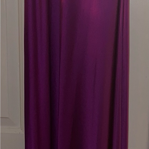 DANNIJO
Core Mossy Silk Satin Maxi Slipdress - Picture 10 of 10